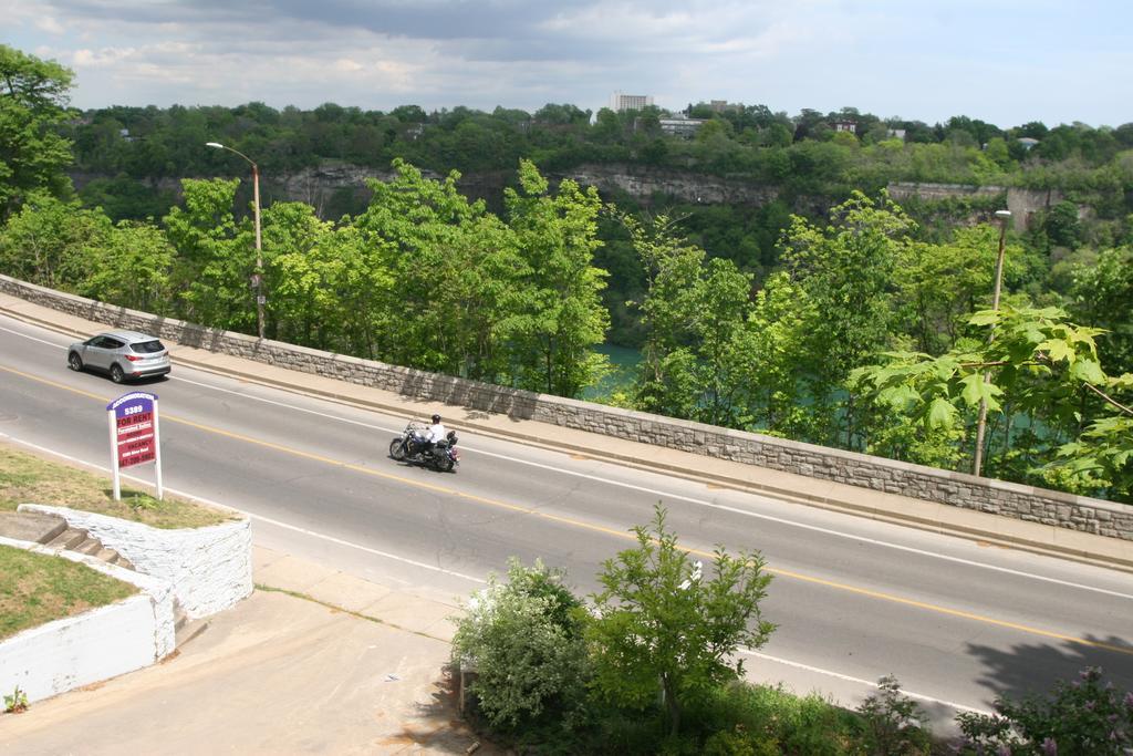 Bed & Breakfast Niagara Classic Inn 3*
